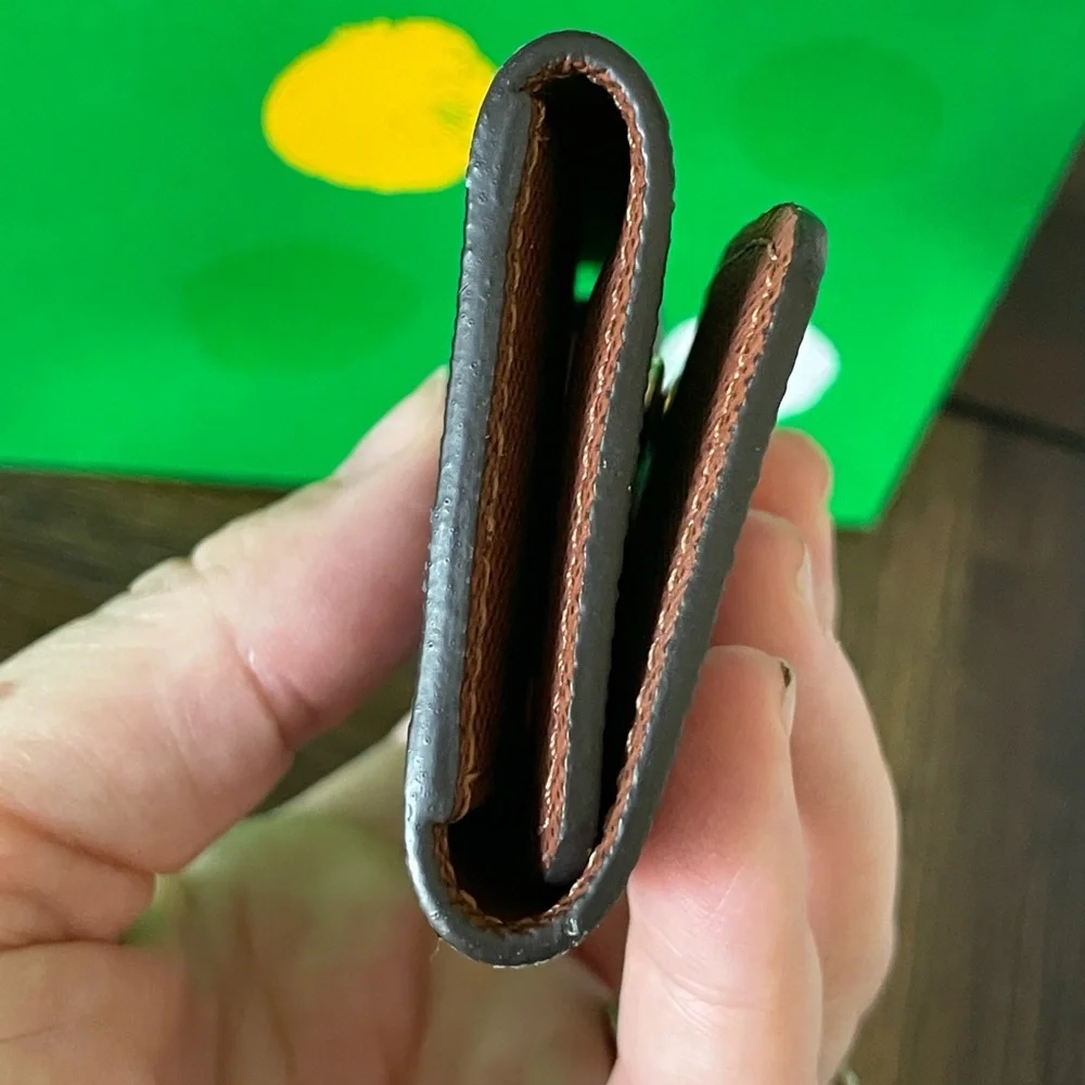 Louis Vuitton 4 Key DISCONTINUED